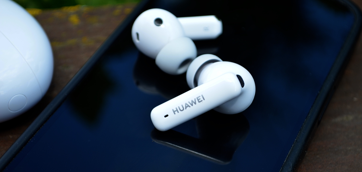 Review Huawei FreeBuds 6i: căști in-ear cu o foarte bună anulare activă a zgomotului!